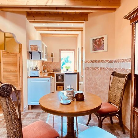 Boutique Hotel Shambala Zeitlos ヴィーデマール エクステリア 写真
