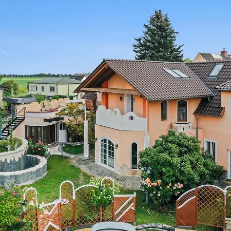 Boutique Hotel Shambala Zeitlos ヴィーデマール エクステリア 写真