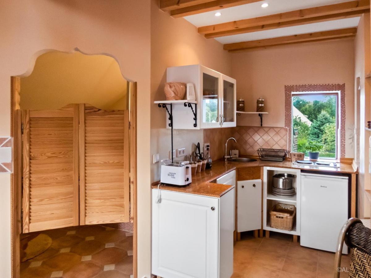 Boutique Hotel Shambala Zeitlos ヴィーデマール 部屋 写真